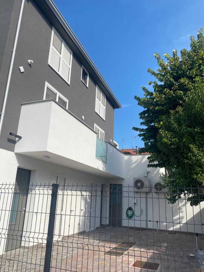 Villa Popilia Sea&Business Blue Rimini Esterno foto